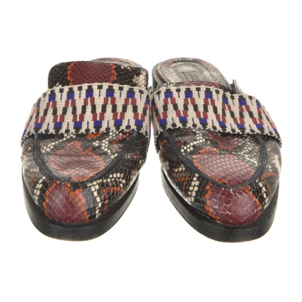 Dorothee Schumacher
Embossed Leather Printed Mules
Women's Size: 11 - Picture 3 of 5